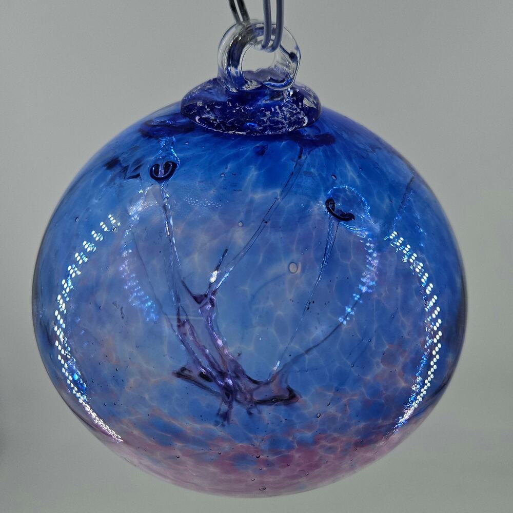 Hand Blown Art Glass Spirit Tree Embossed Witch Ball Orb Sphere ornament Kugel - Picture 2 of 3